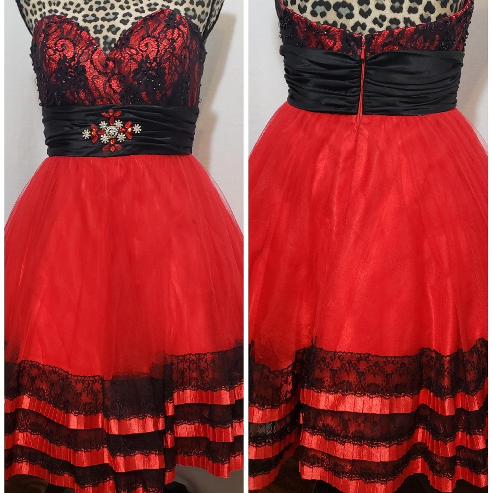 ♥️Mac Duggal prom/ homecoming dress♥️